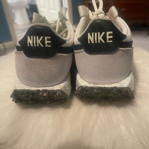 Size 9.5 - Nike Womens Waffle Racer Crater